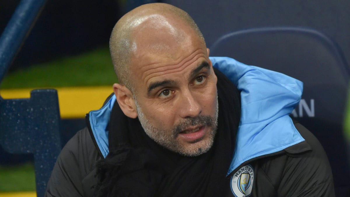 Manchester City Holds Off Aston Villa to Win Third Straight League Cup