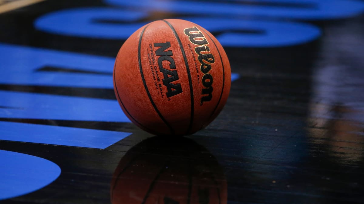 College Basketball Schedule: Tracking COVID-19 Cancellations, Updates