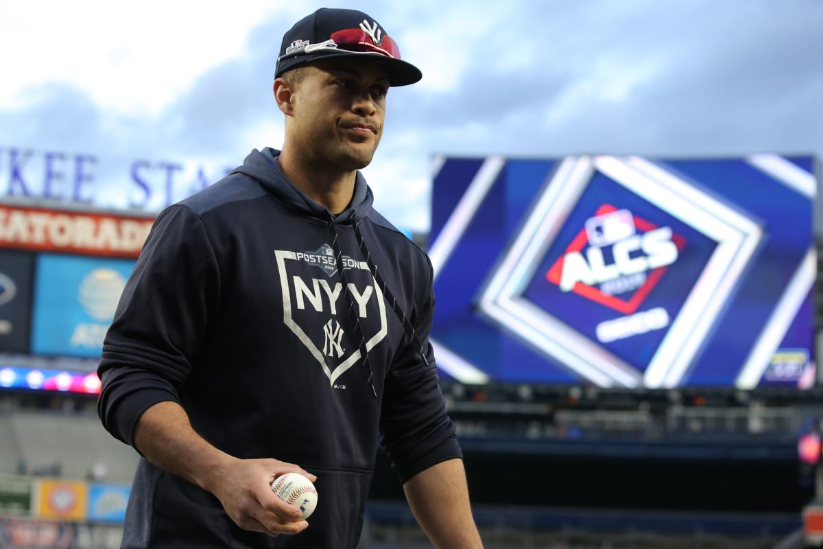 Giancarlo Stanton Strains Calf, Status For Opening Day Uncertain