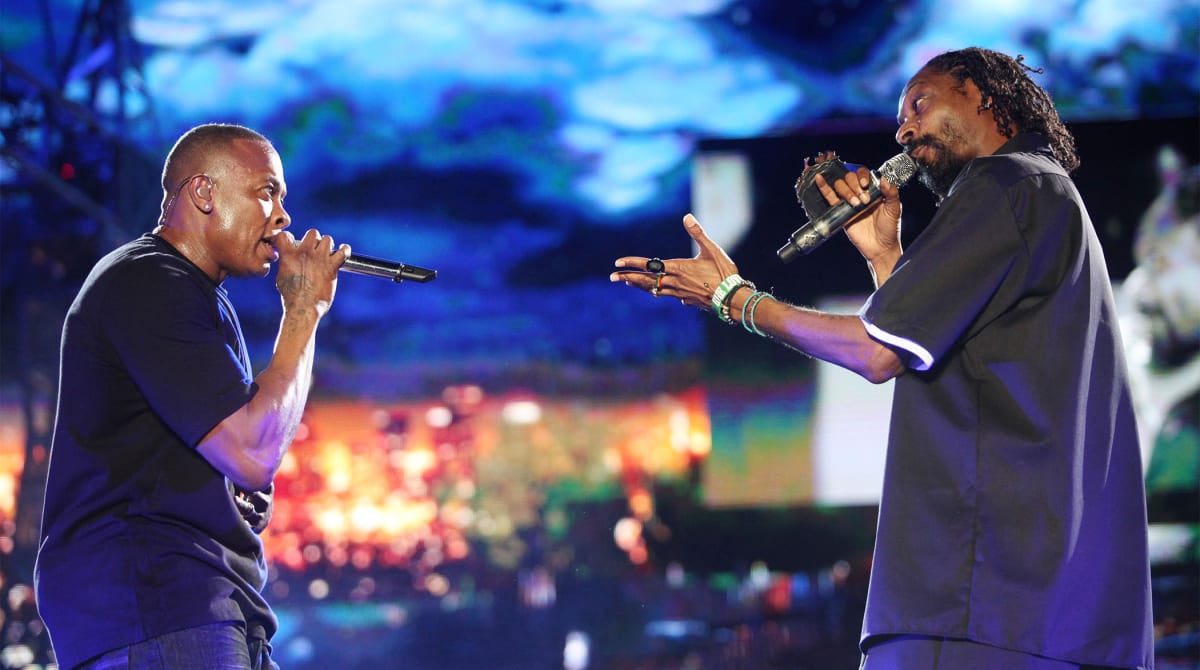 Super Bowl's Halftime Show Will Be 'Xxplosive', Might Reveal 'The Real Slim Shady'