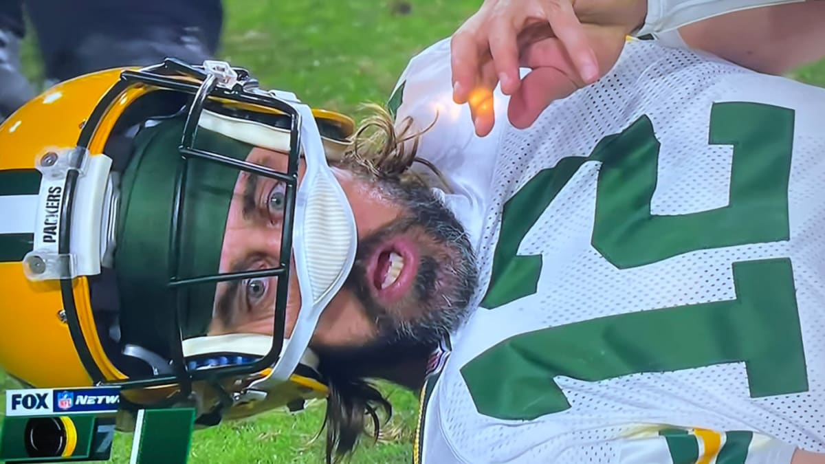 Aaron Rodgers Can’t Get Enough of the Latest Aaron Rodgers Meme: TRAINA THOUGHTS