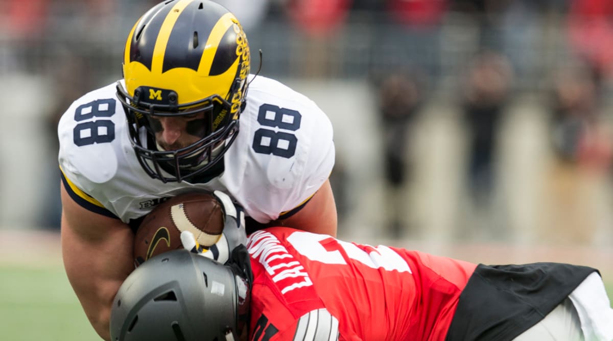 Michigan Alum Jake Butt Trolls Ohio State Fans Over Indianapolis Hotel Rooms