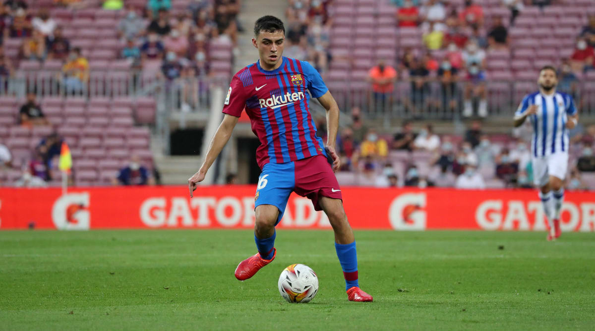 Barcelona's Pedri Wins Kopa Trophy for Best U-21 Player; USMNT's Reyna Finishes Ninth
