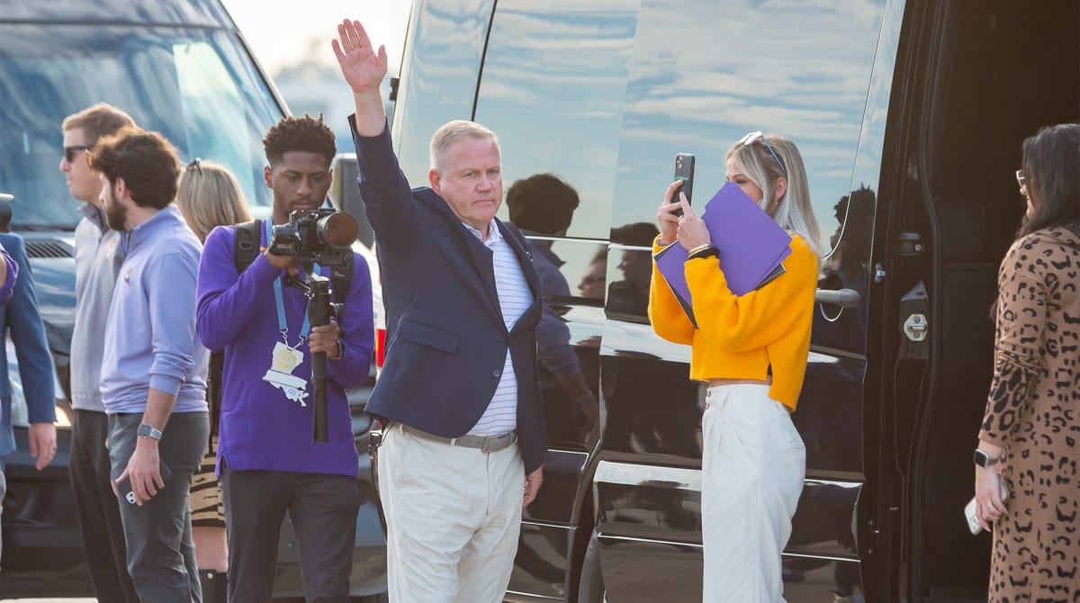 Video: Brian Kelly Explains Why He Took LSU Job to Tigers Players