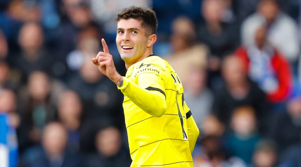 Christian Pulisic Called the ‘LeBron James of Soccer‘ in Cringeworthy Pawn Stars Episode