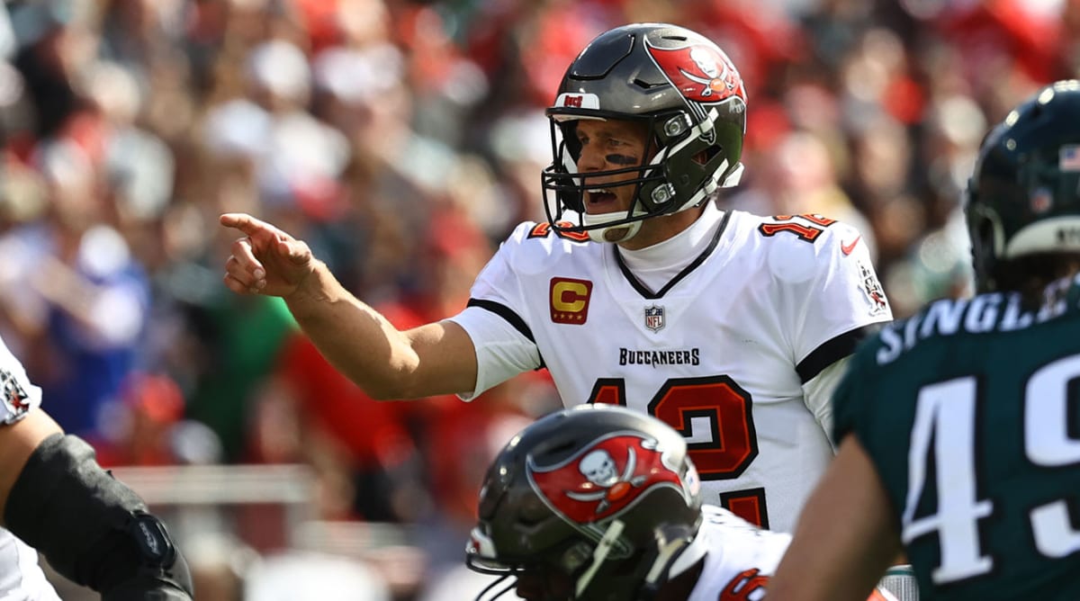 Ho Hum. Tom Brady Cruises to Another Playoff Win, This Time Over a Seven Seed. WKKY Country 104.7