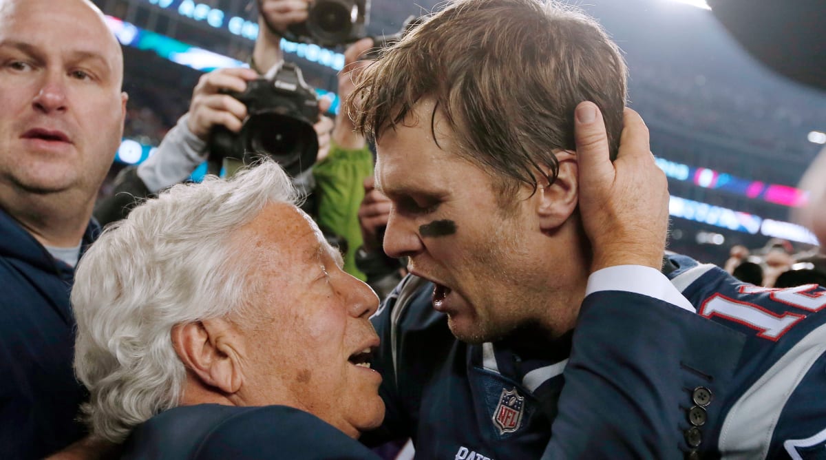 Patriots Owner Robert Kraft Congratulates Tom Brady on Career