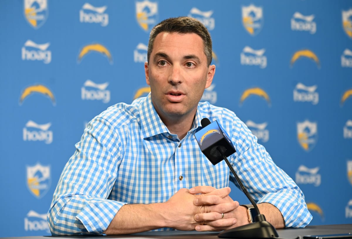 Chargers: GM Tom Telesco Reacts To Key Scene In Kevin Costner Classic ‘Draft Day’