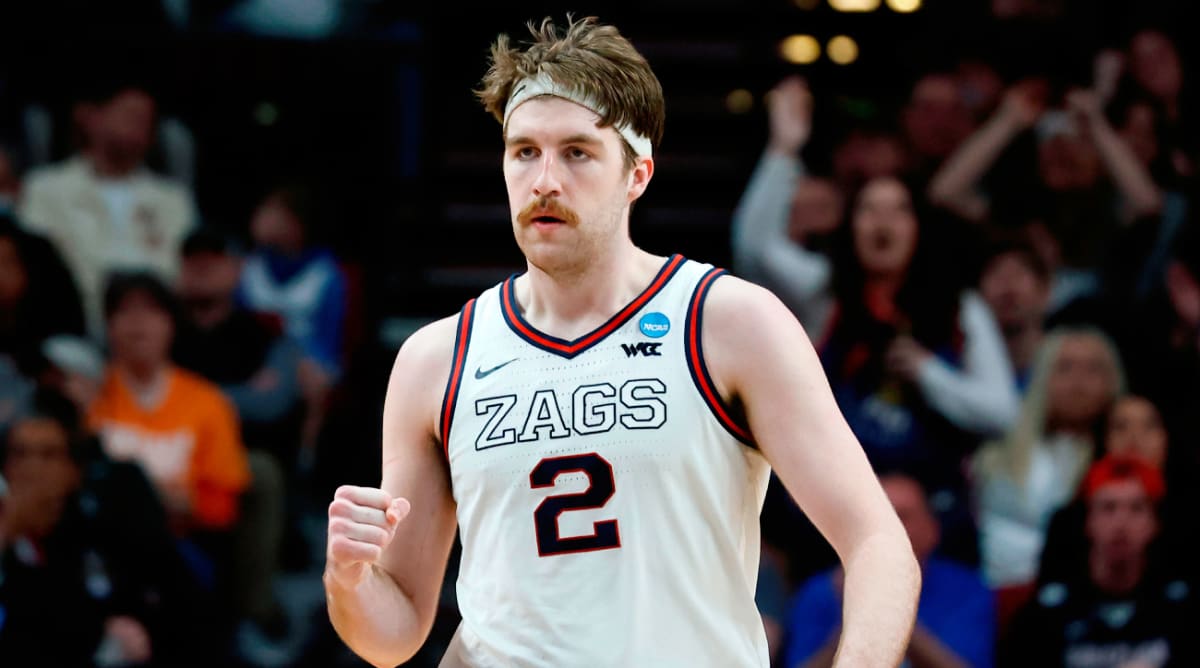 Gonzaga’s Drew Timme Censors Postgame Interview in Hilarious TV Moment