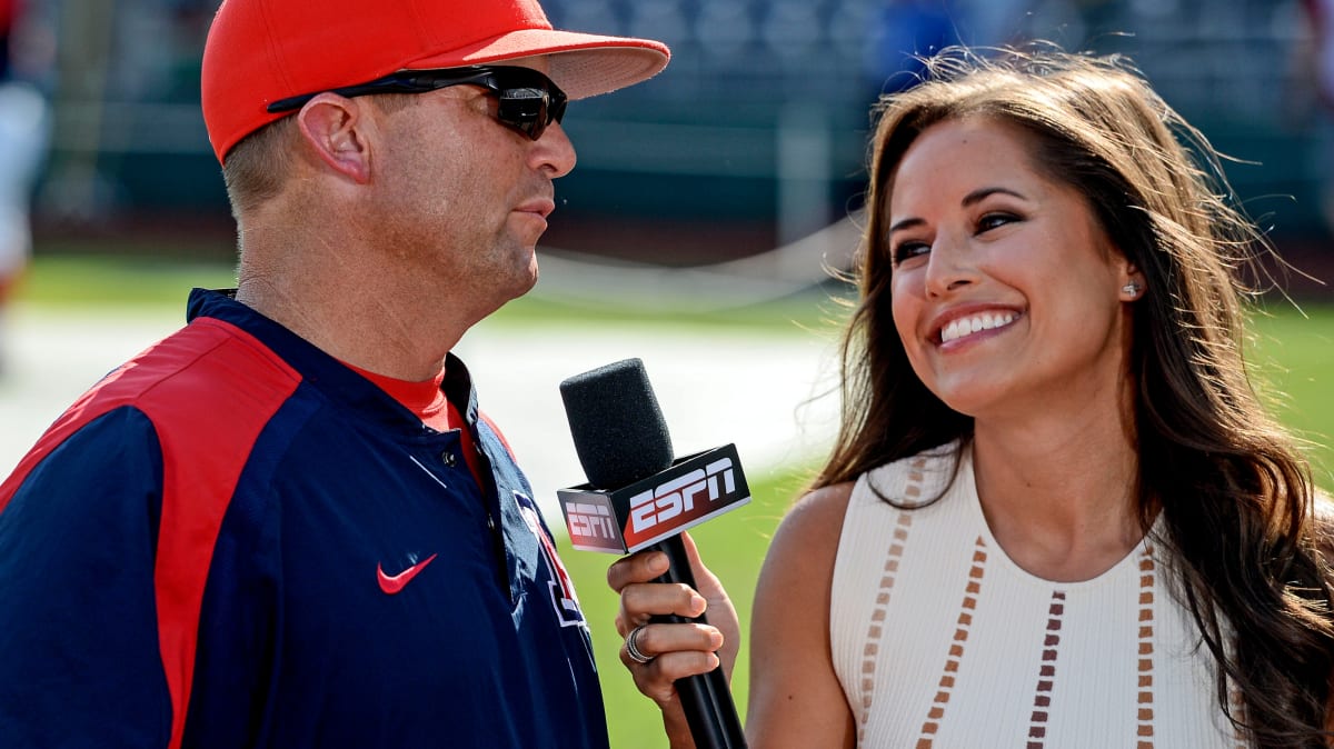 Report: Hartung Could Join Michaels, Herbstreit With Amazon