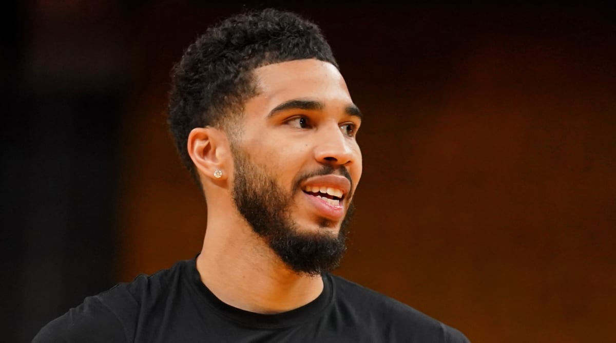 Jayson Tatum’s Wild Pregame Outfit Is Turning Heads