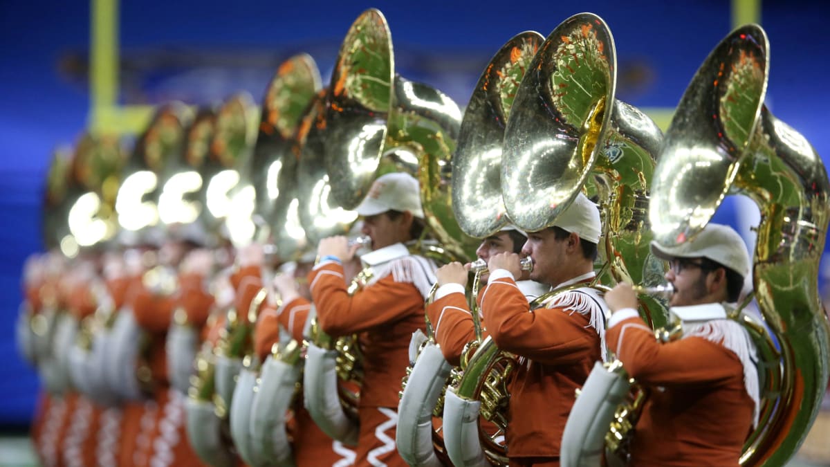 Longhorn Band Required to Play ‘Eyes of Texas’ in 2021