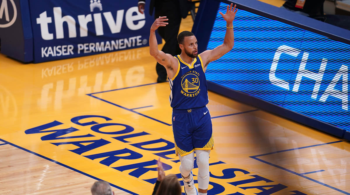 Stephen Curry Clinches Second Career Scoring Title