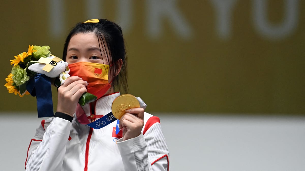 China's Yang Qian Wins First Gold Medal of 2020 Olympics