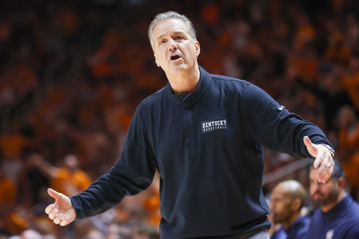 John Calipari Catching Heat for Putting Hands on Holly Rowe During Interview