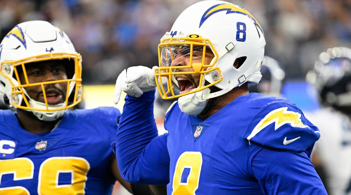 Chargers’ Van Noy, JosephDay Sum Up Collapse Flawlessly