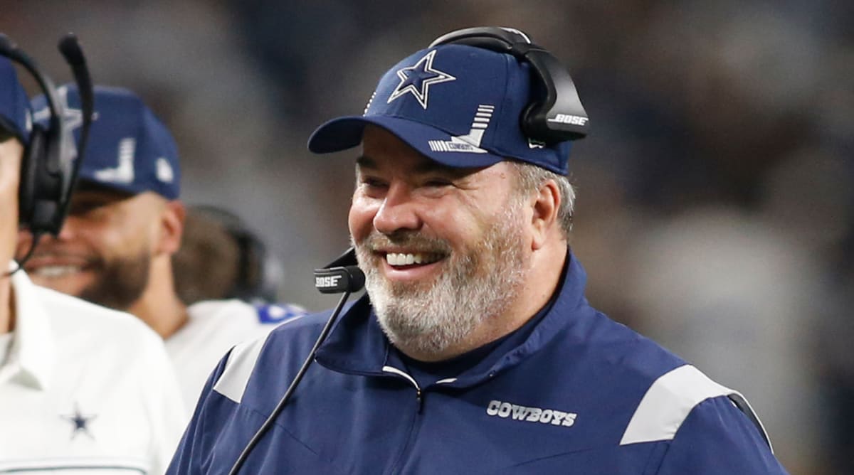 Mike McCarthy Dances in Cowboys Locker Room After Win Over Bucs