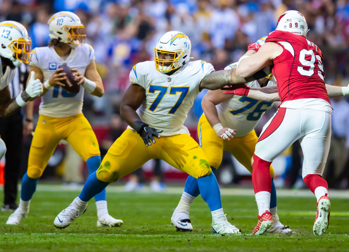 Chargers Encouraged With the Outlook of Rookie Offensive Lineman Zion Johnson, Jamaree Salyer