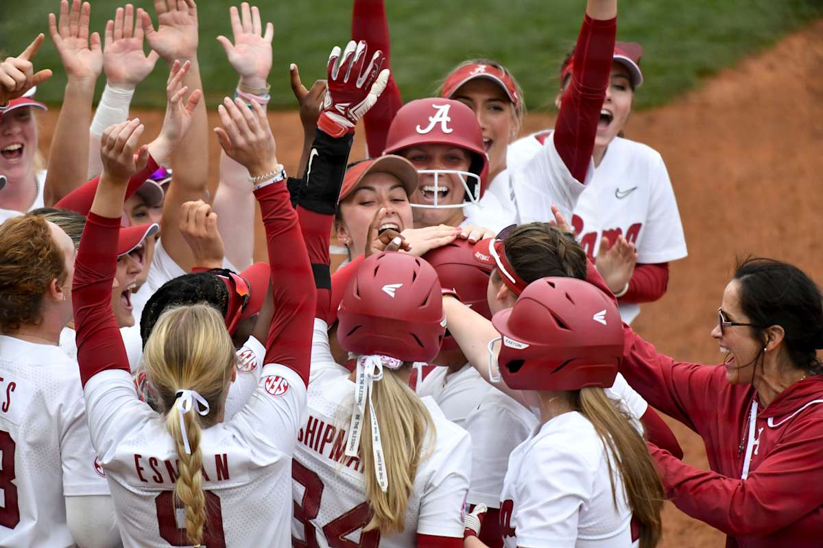Live Updates No. 7 Alabama Softball on Day 1 of the 2023 Easton Bama