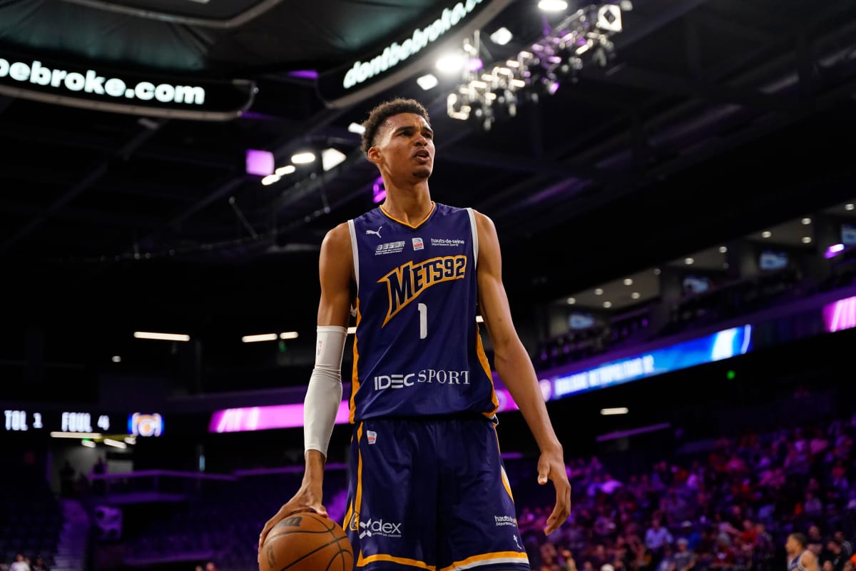 Victor Wembanyama Glad LeBron James Called Him an &lsquo;Alien'