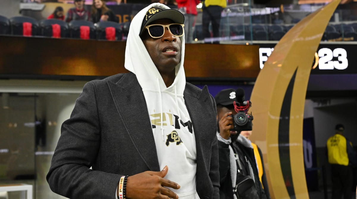 The Most Influential Black Figures in College Football WKKY Country 104.7