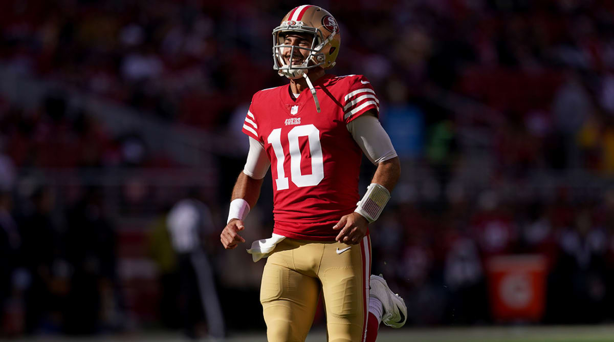 Raiders signing former 49ers quarterback Jimmy Garoppolo to deal 