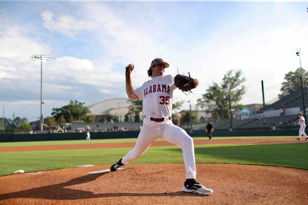 Live Updates No. 1 Alabama Baseball vs. No. 4 Nicholls (Tuscaloosa