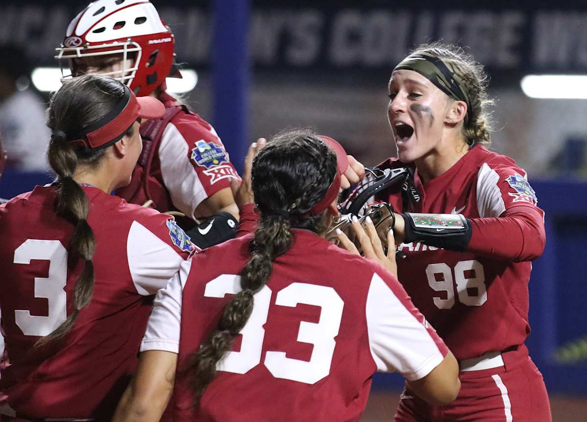 OU Softball Oklahoma Beats Florida State, One Game Away From Third