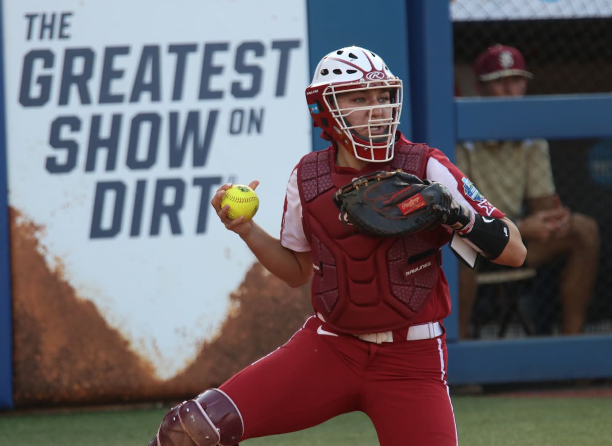 OU Softball Oklahoma C Kinzie Hansen Wins Top Award BVM Sports