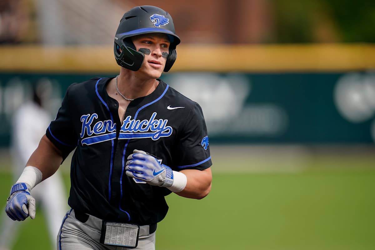 DivisionIII Roots Pushing Jackson Gray to Finish Line in 'Season of