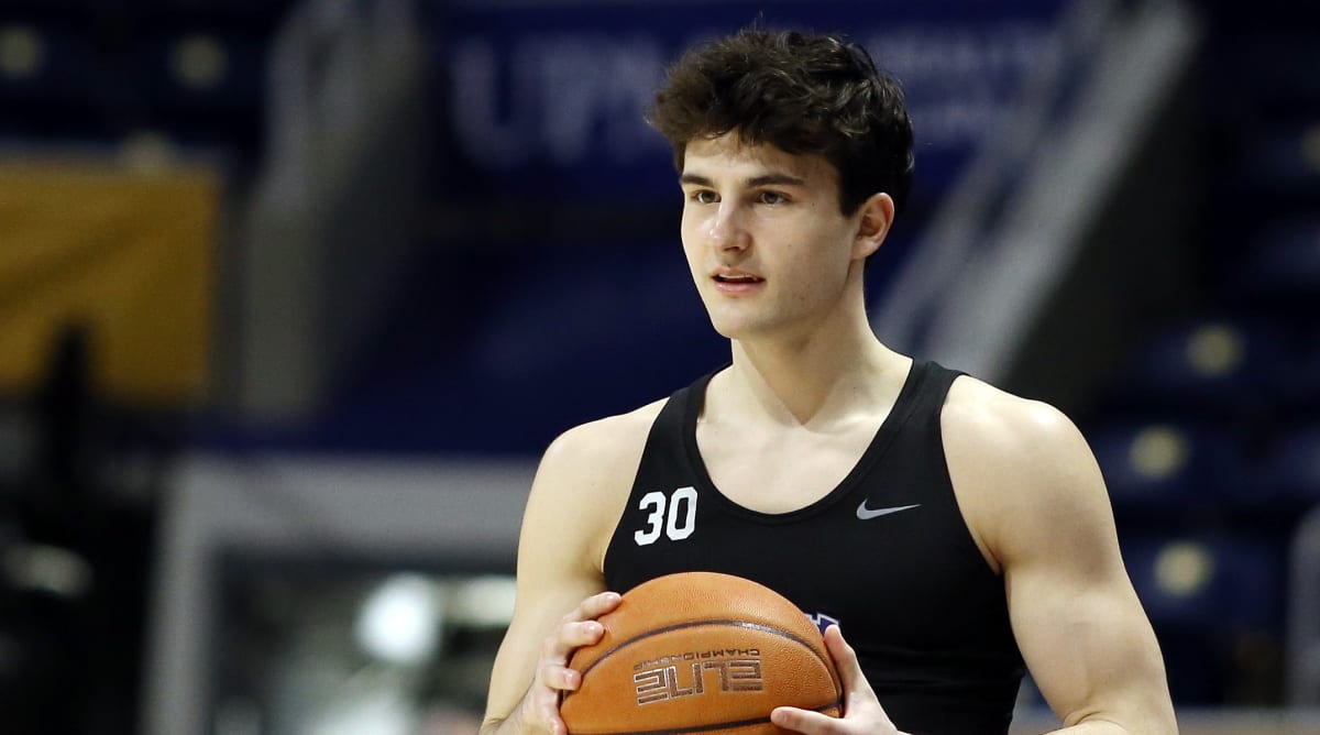 Coach K’s Grandson, Michael Savarino, Announces Transfer to NYU