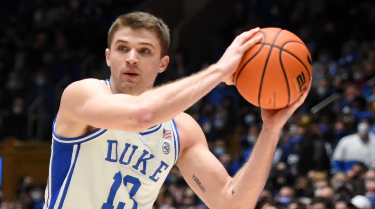 Duke’s Joey Baker Transferring to Michigan