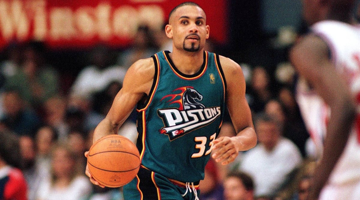 grant hill nba players with number 33