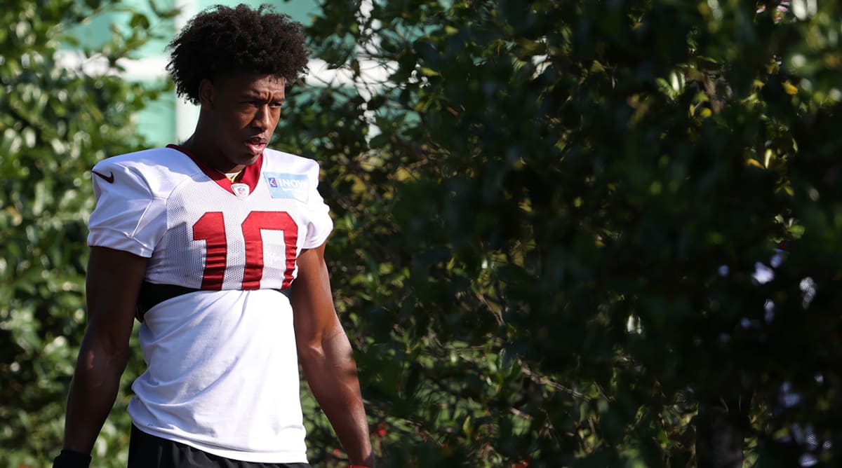 Commanders’ Antonio Gandy-Golden to Retire, Go Back to School