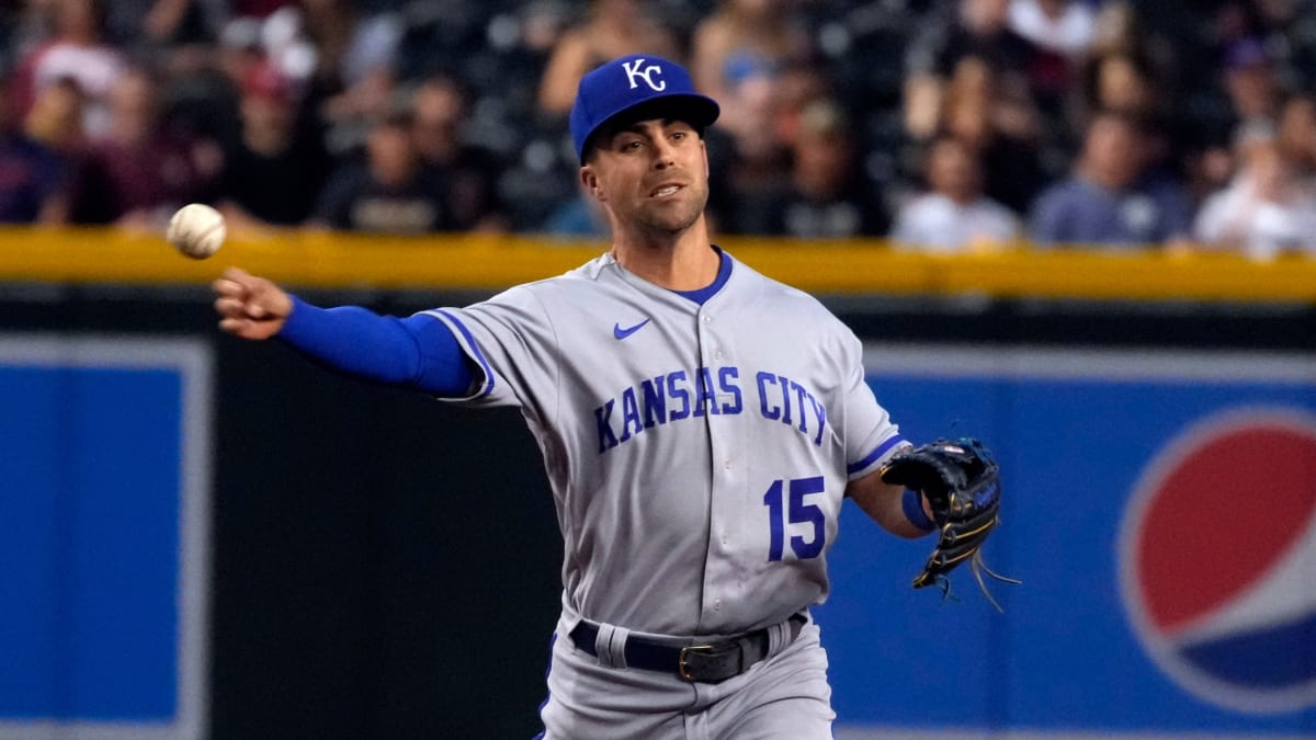 Blue Jays Acquire Whit Merrifield In Trade With Royals, per Report