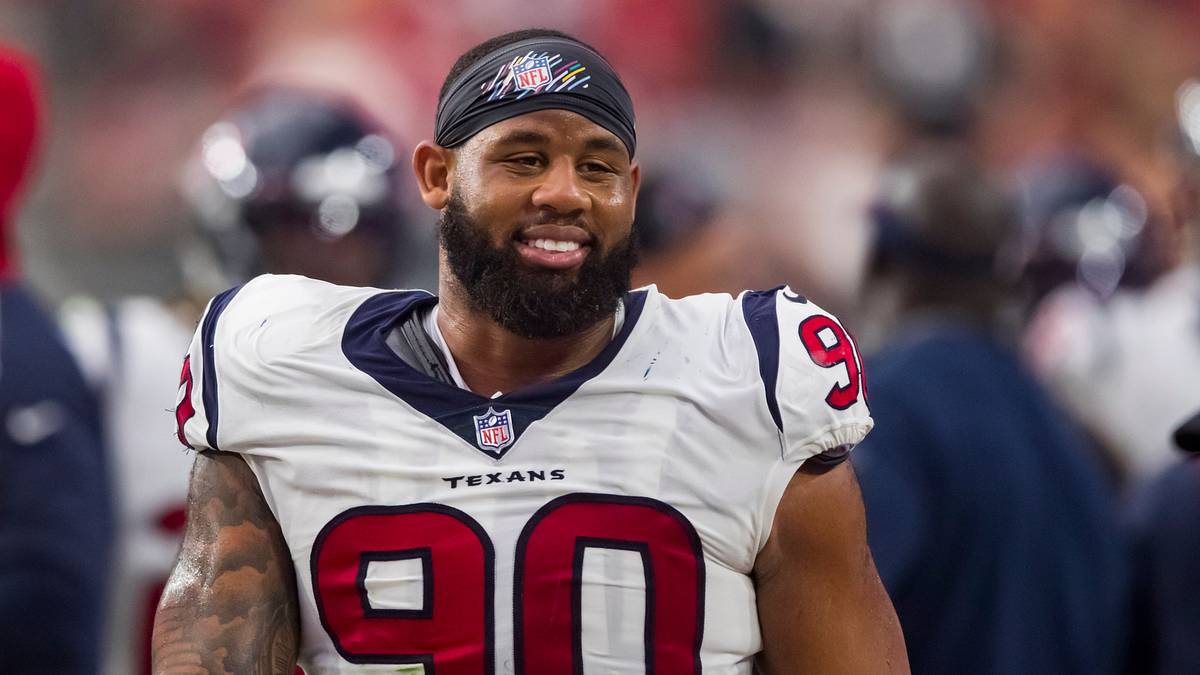 Vikings Trade for Texans DT Ross Blacklock, per Report