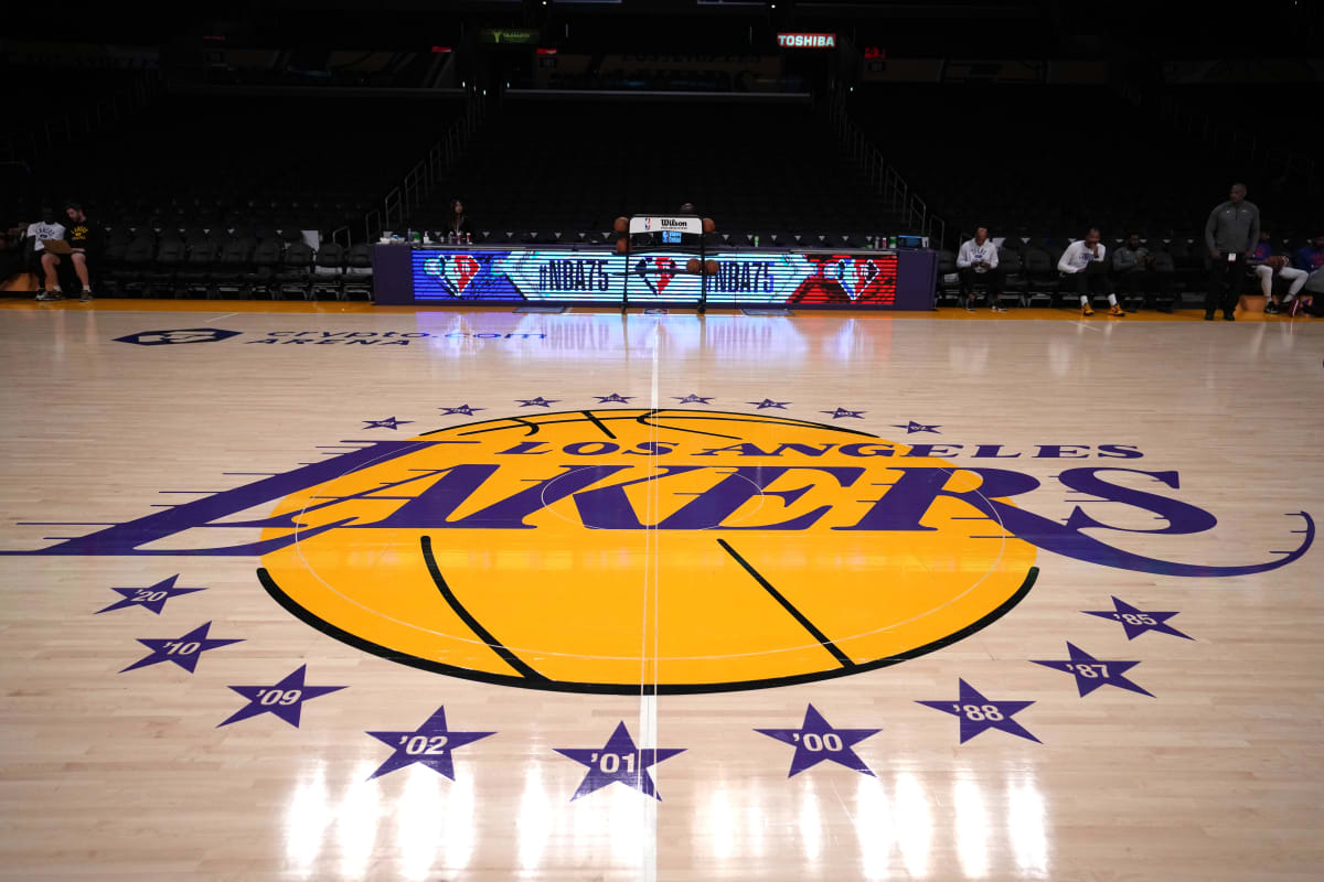 Lakers News: Recent LA Coaches Being Considered For Plum New Gigs Next Year