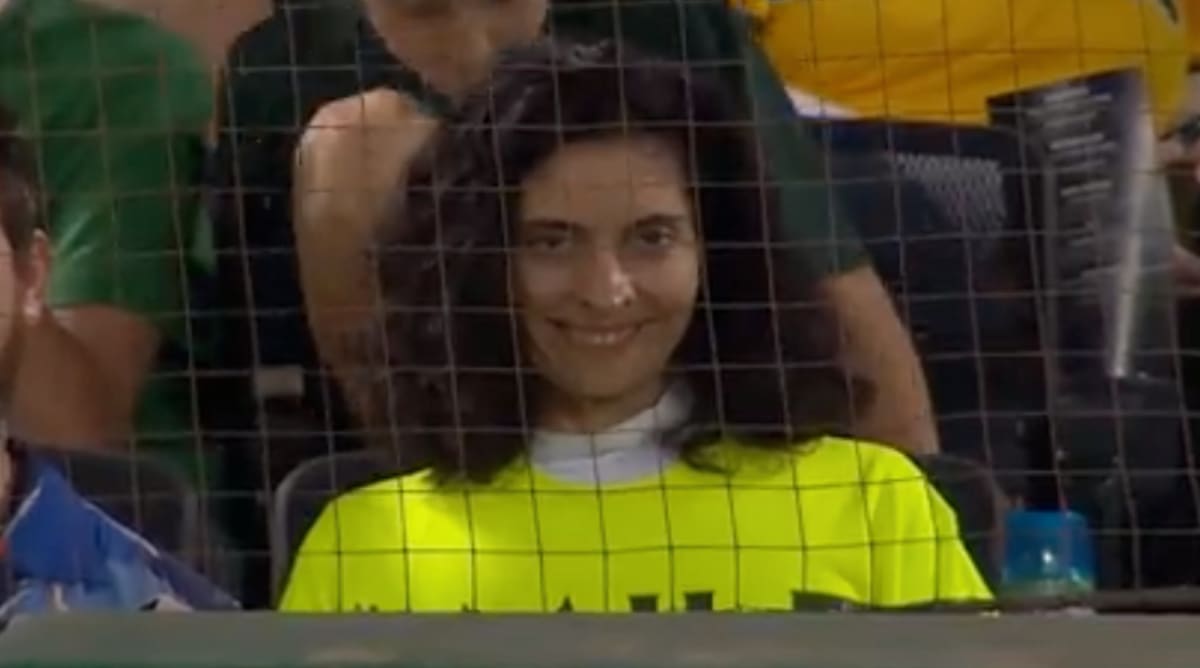 Creepy Fans at Baseball Games Apparently Promotion for Movie ‘Smile’