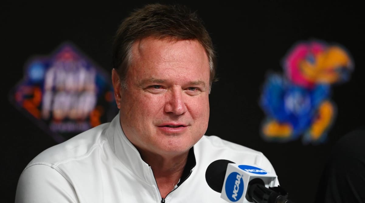 Self Appears to Troll Calipari on ‘College GameDay’