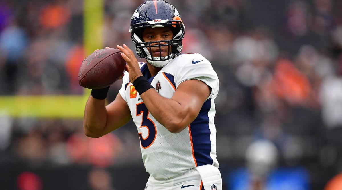 Broncos-Panthers Week 12 Odds, Over/Under and Point Spread
