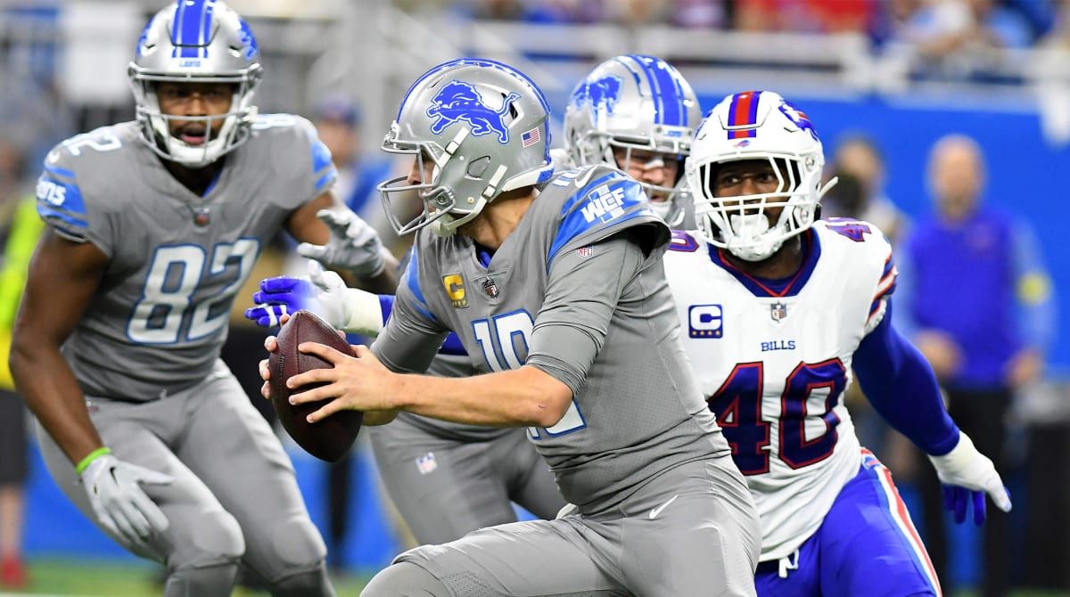 Bills Rule Out Von Miller With Knee Injury vs. Lions