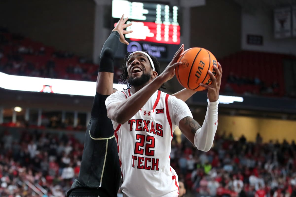 Texas Tech’s Pop Isaacs Leads Red Raiders Against Kansas Jayhawks in Vital College Basketball Showdown
