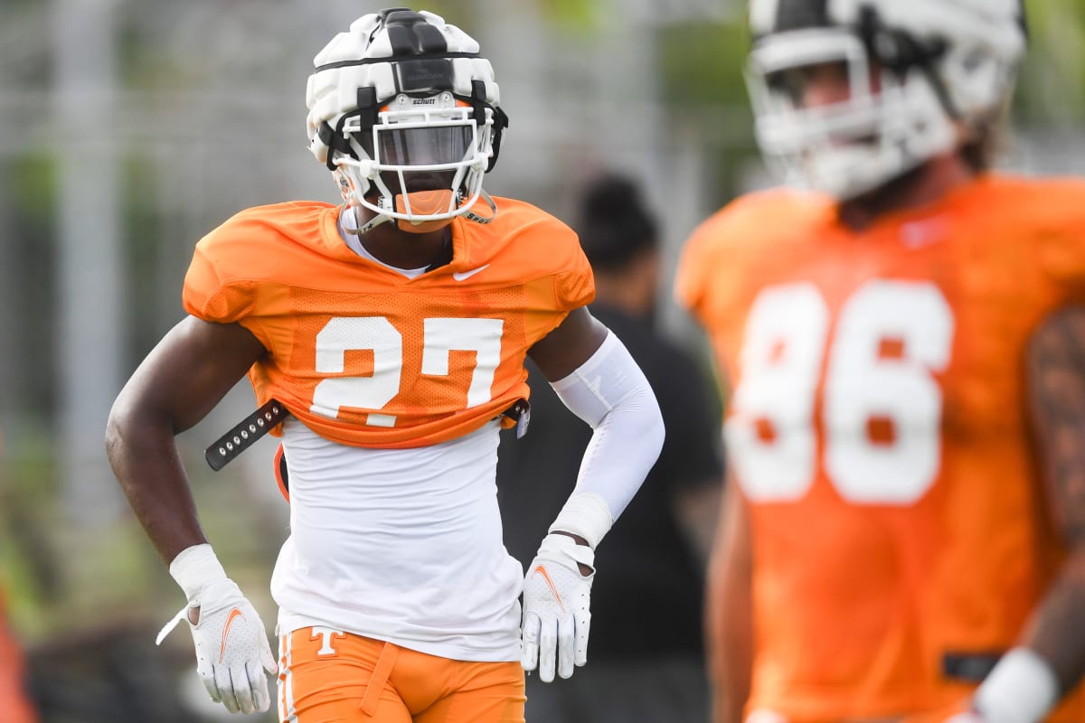 James Pearce excels as edge rusher for the Vols in the 2023 season