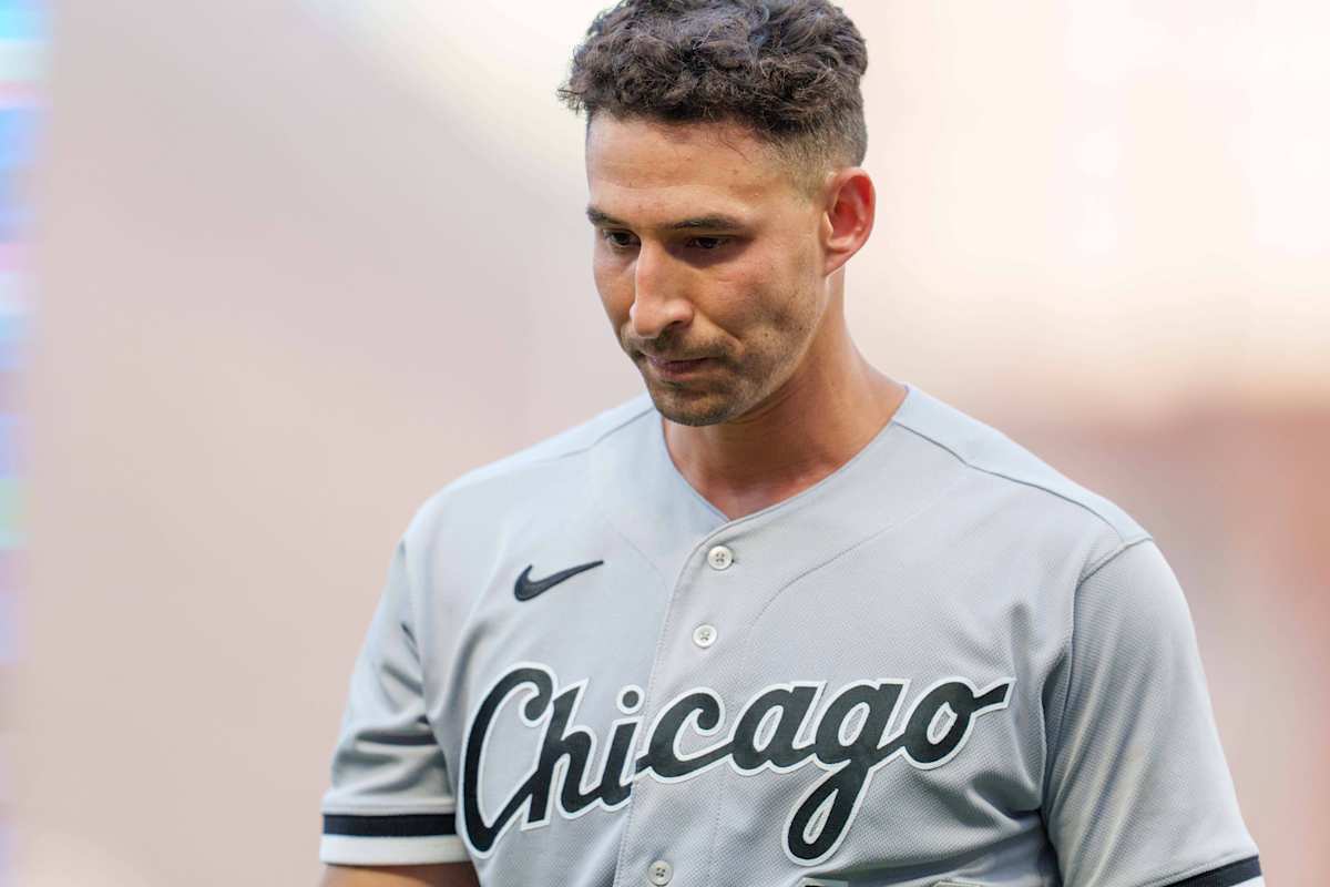 Seby Zavala From Surprising Season with Diamondbacks to Backup Catcher