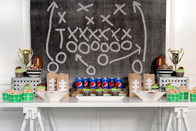 Super Bowl party ideas, decorations, games, serveware - Sports Illustrated