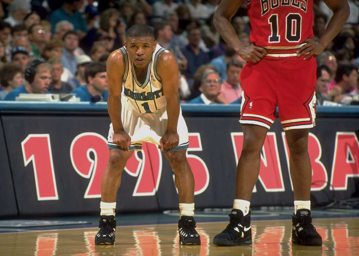 Muggsy Bogues' Best Photos: Elle Johnson photos: Hot Clicks - Sports ...