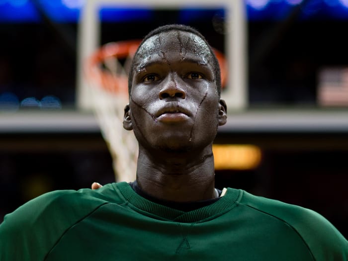 thon-maker-immigration-policy-inline.jpg