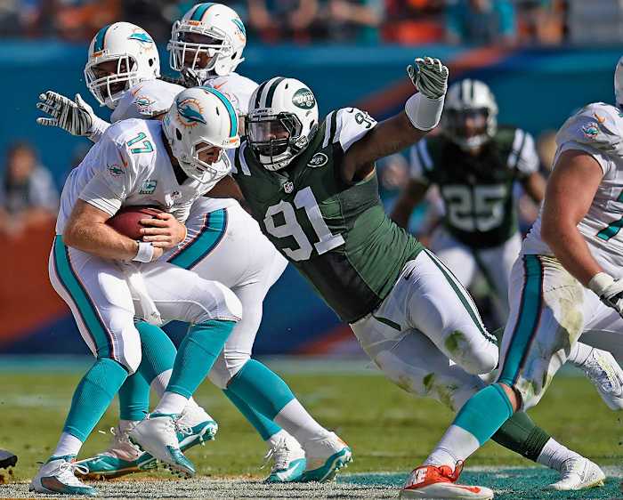 Notable NFL Suspensions for 2015 Sports Illustrated