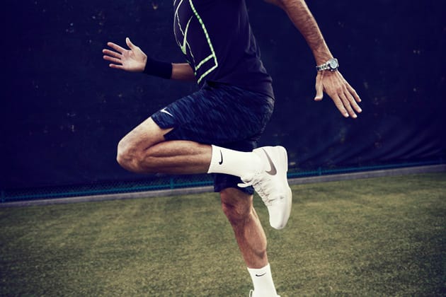 nike team hustle trainers