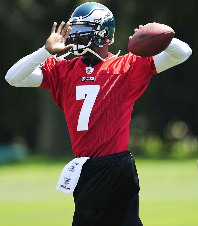 Michael Vick Debuts At Eagles Practice Sports Illustrated